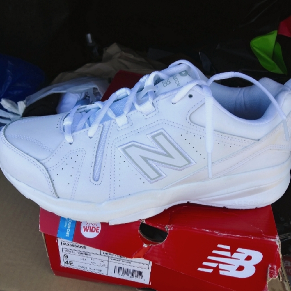 Men's New Balance Sneakers